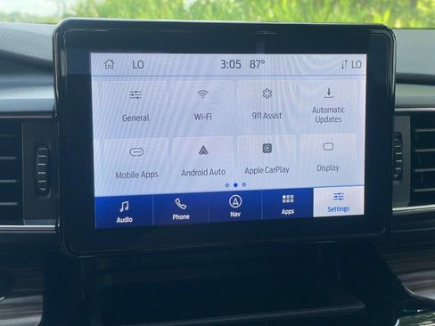 Used 2024 Ford Explorer Limited image 43