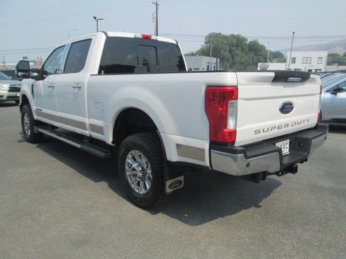 Used 2017 Ford F350 Lariat w/ Chrome Package AWD/4WD image 4