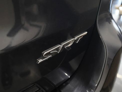 Used 2016 Jeep Grand Cherokee SRT image 15