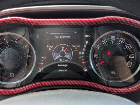 Used 2019 Dodge Challenger SXT RWD image 12