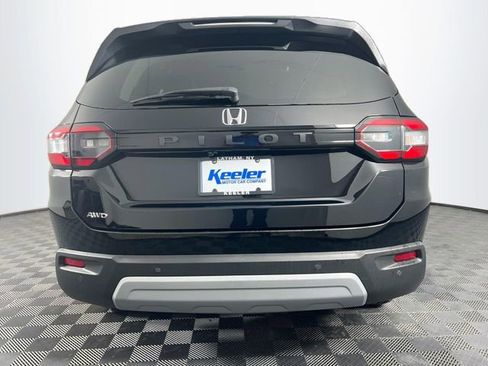 Certified 2024 Honda Pilot EX-L image 4