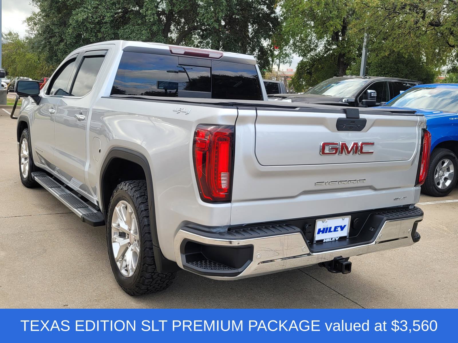 Used 2020 GMC Sierra 1500 SLT AWD/4WD image 3