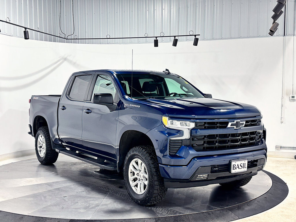 Used 2022 Chevrolet Silverado 1500 RST AWD/4WD image 39