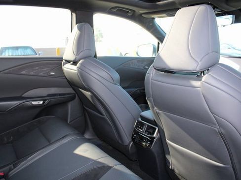 Certified 2024 Lexus RX 500h F Sport image 7