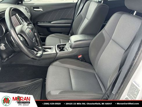 Used 2020 Dodge Charger SXT AWD/4WD image 17