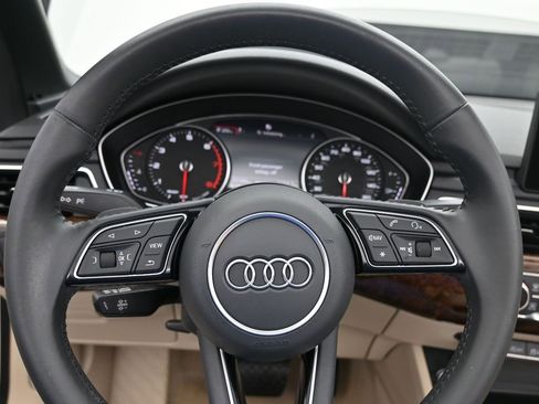 Used 2019 Audi A5 2.0T Premium image 11