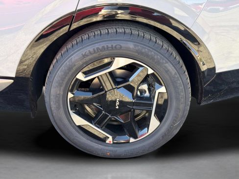 New 2026 Kia Sportage SX image 10