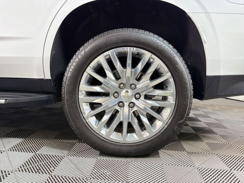 Used 2023 Chevrolet Tahoe Premier image 9