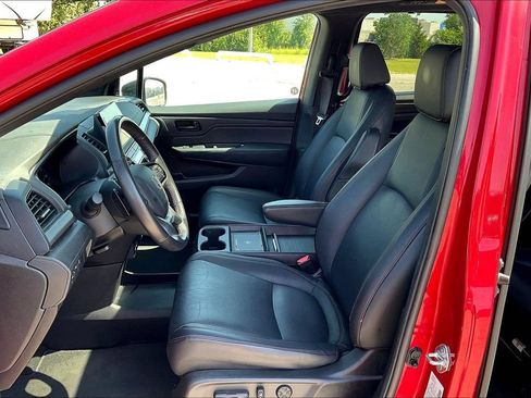 Used 2025 Honda Odyssey Sport-L image 22