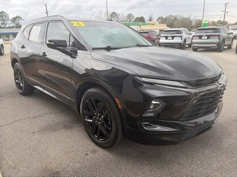 Used 2023 Chevrolet Blazer RS w/ Driver Confidence II Package image 4