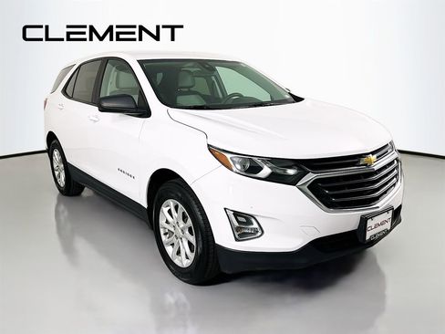 Used 2020 Chevrolet Equinox LS w/ LS Convenience Package image 5