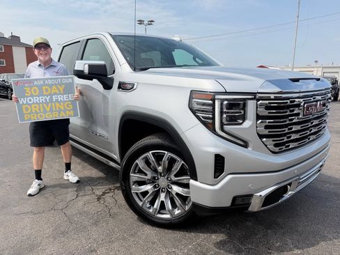 Used 2022 GMC Sierra 1500 Denali AWD/4WD image 1