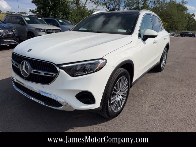 Certified 2026 Mercedes-Benz GLC 300 4MATIC image 4