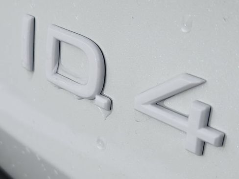 New 2026 Volkswagen ID.4 Pro AWD/4WD image 11