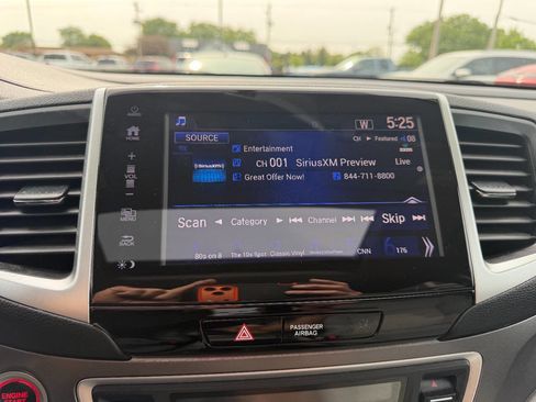 Used 2017 Honda Pilot EX-L image 23