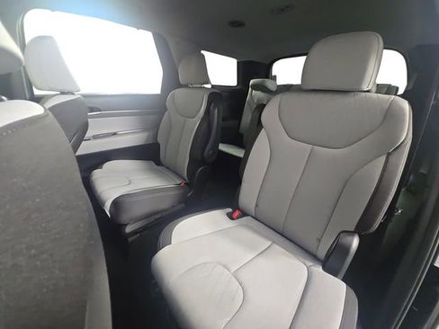 Used 2022 Hyundai Palisade SEL w/ Convenience Package AWD/4WD image 13
