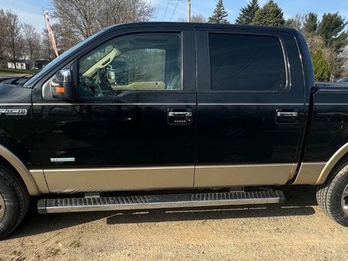 Used 2012 Ford F150 Lariat w/ Lariat Chrome Pkg image 3