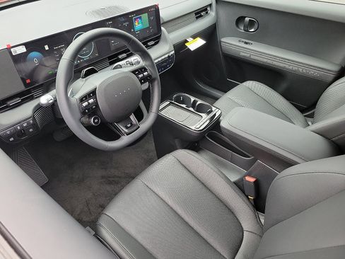 Used 2025 Hyundai Ioniq 5 XRT AWD/4WD image 4