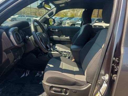 Certified 2023 Toyota Tacoma TRD Sport image 16