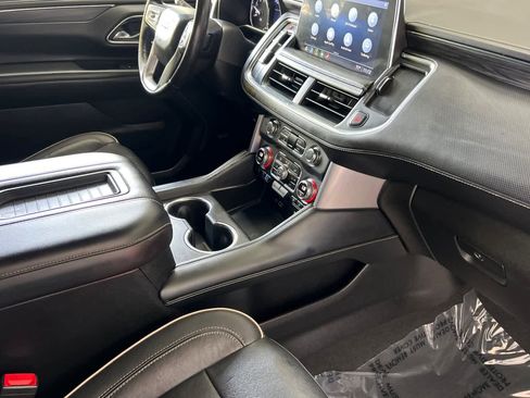 Used 2021 GMC Yukon SLT image 18