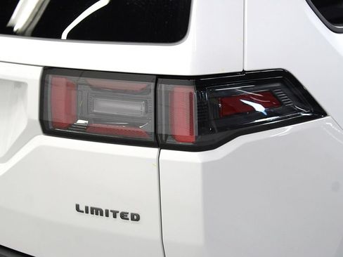 New 2026 Jeep Cherokee Limited AWD/4WD image 39