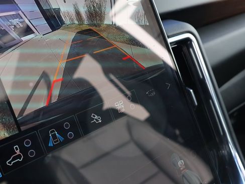 New 2026 GMC Yukon Denali w/ Denali Reserve Package image 34