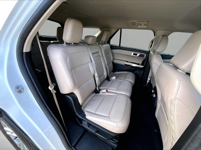 Used 2023 Ford Explorer XLT w/ Equipment Group 202A RWD image 26