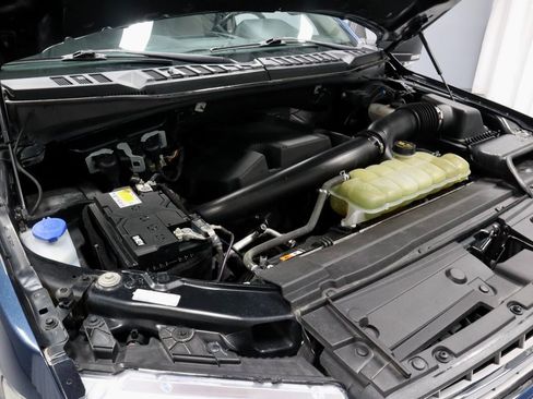 Certified 2020 Ford F150 XLT w/ Equipment Group 302A Luxury image 18