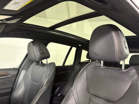 Used 2018 BMW X3 xDrive30i image 17