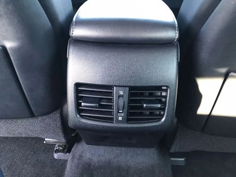 Used 2013 Lexus ES 350 w/ Luxury Pkg FWD image 37