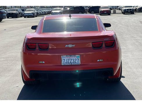 Used 2010 Chevrolet Camaro SS w/ RS Package RWD image 4