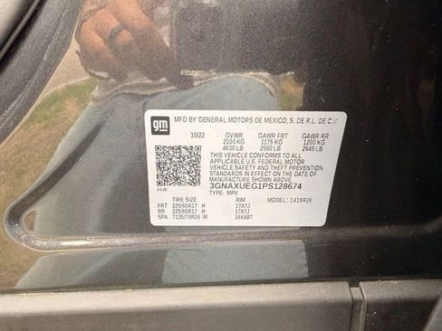 Used 2023 Chevrolet Equinox LT AWD/4WD image 21