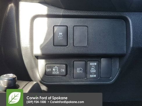 Used 2023 Toyota Tacoma TRD Off-Road w/ Technology Package image 21