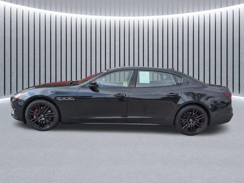 Used 2023 Maserati Quattroporte Modena Q4 AWD/4WD image 17