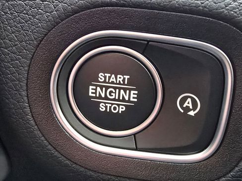 New 2026 Mercedes-Benz GLE 350 4MATIC image 34