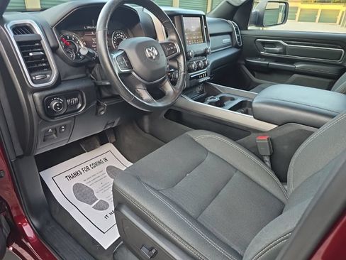 Used 2019 RAM 1500 Big Horn AWD/4WD image 12