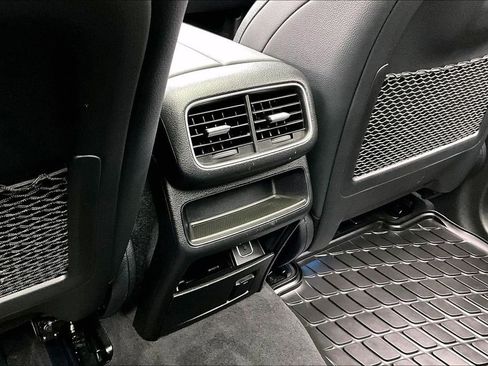 Used 2023 Mercedes-Benz GLE 350 4MATIC image 34