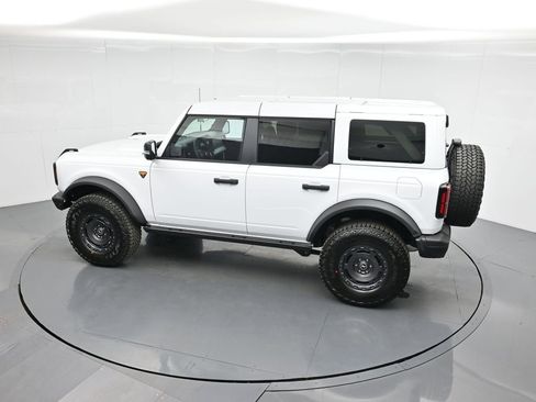 New 2025 Ford Bronco Badlands image 41