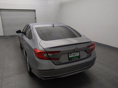 Used 2018 Honda Accord LX image 6