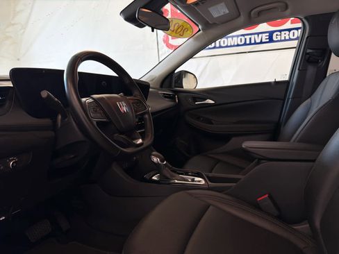 Certified 2024 Buick Encore GX Sport Touring image 17