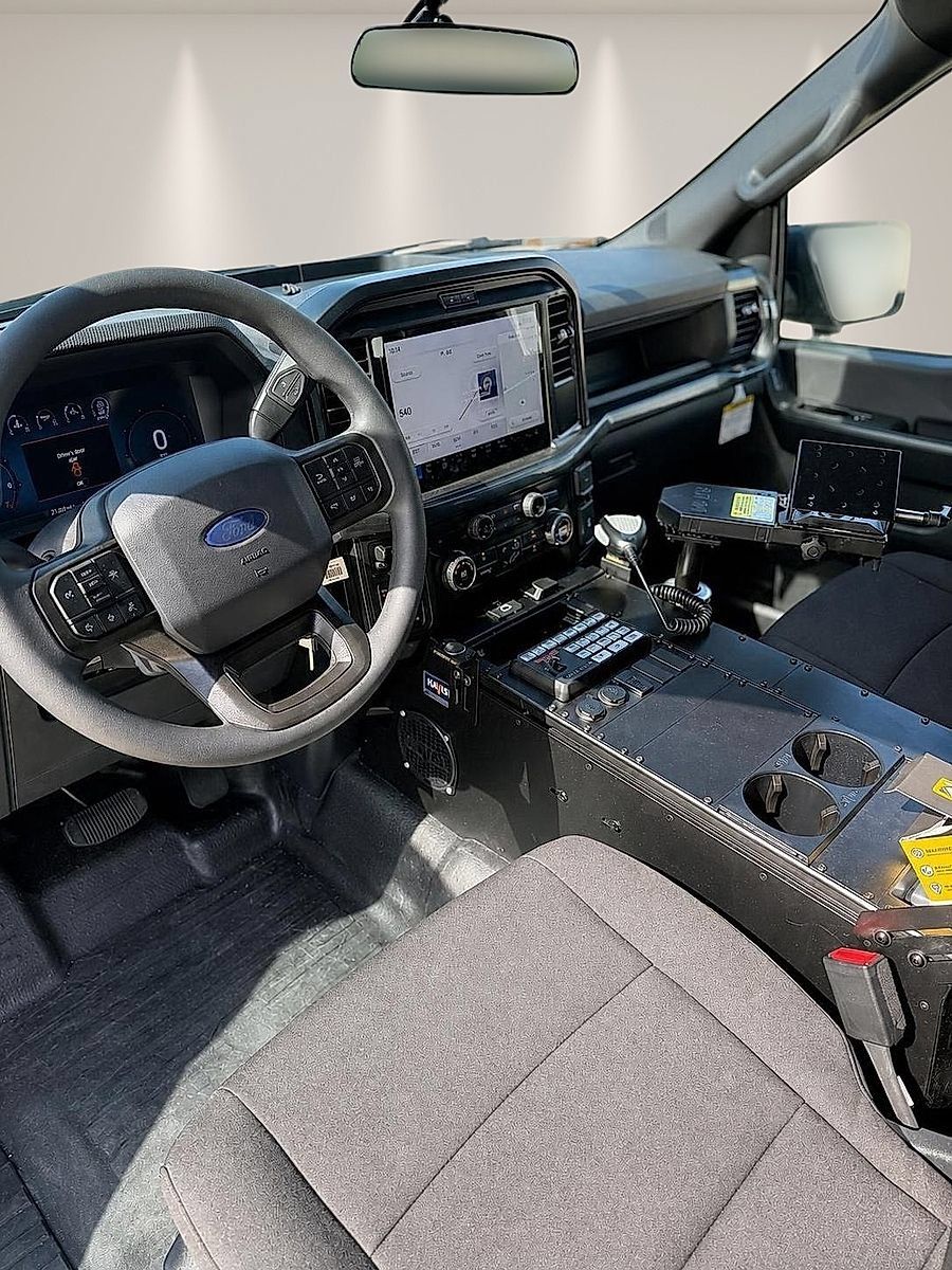 New 2025 Ford F150 XL AWD/4WD image 13