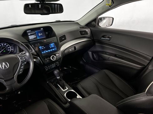 Used 2019 Acura ILX w/Technology Pkg image 23