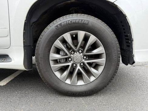 Used 2016 Lexus GX 460 Luxury AWD/4WD image 11