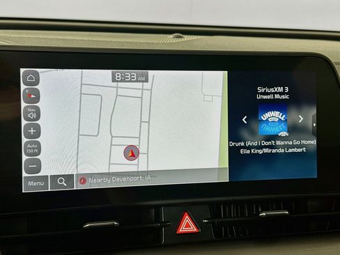 Used 2024 Kia Sportage EX AWD/4WD image 13