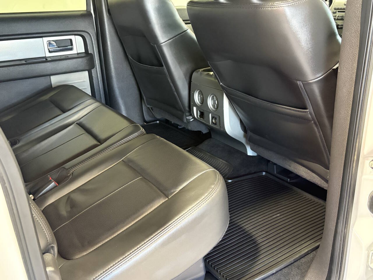 Used 2011 Ford F150 Raptor w/ Raptor Luxury Pkg AWD/4WD image 28