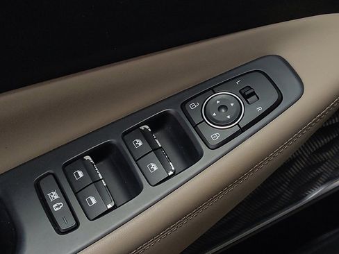 Used 2019 Hyundai Santa Fe Limited image 27