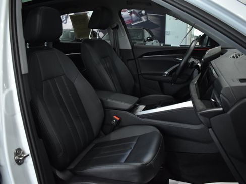 Used 2025 Audi Q5 Premium AWD/4WD image 27