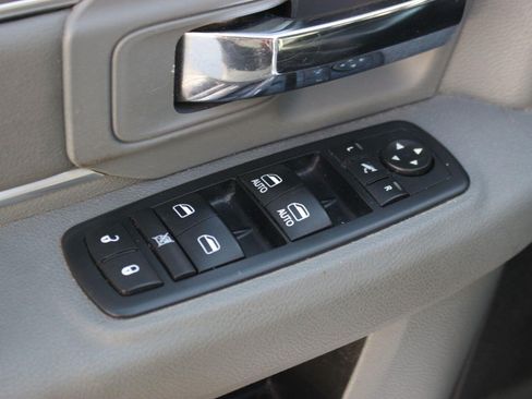 Used 2016 RAM 1500 Big Horn AWD/4WD image 14
