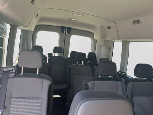Used 2024 Ford Transit 350 XLT RWD image 34