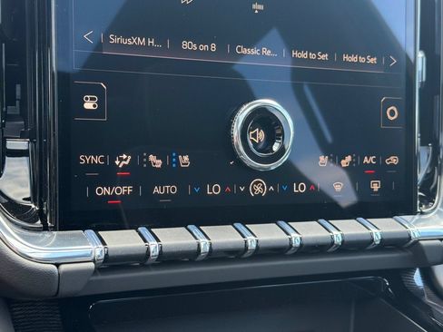 New 2026 GMC Yukon XL Elevation w/ Elevation Premium Package AWD/4WD image 20